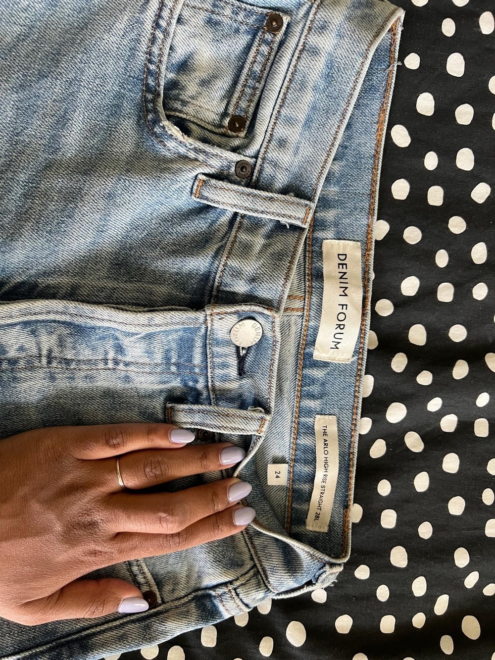 Aritzia Denim Forum Light Blue Straight-Leg  Button Fly Jeans Size 24 - Picture 3 of 7